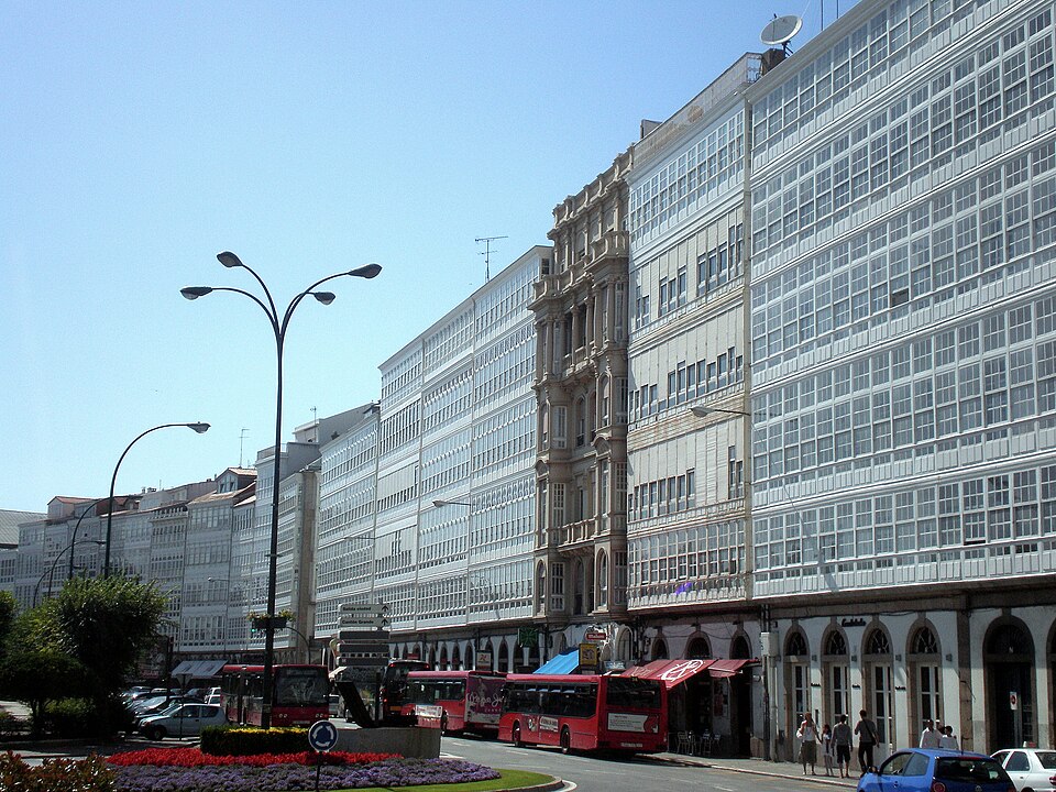 Galerías an der Avenida da Mariña